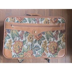 Vintage Palladio Luggage Softshell Suitcase with Floral Design 21"